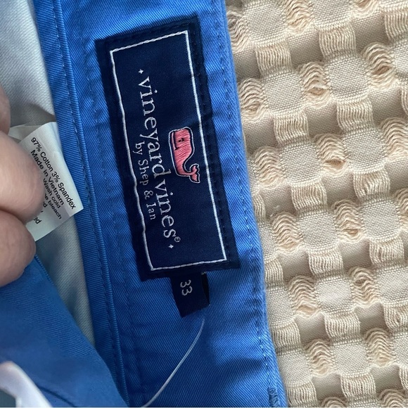 NWT Vineyard Vines Classic 9” Breaker Shorts in Sz 33 - Picture 4 of 6